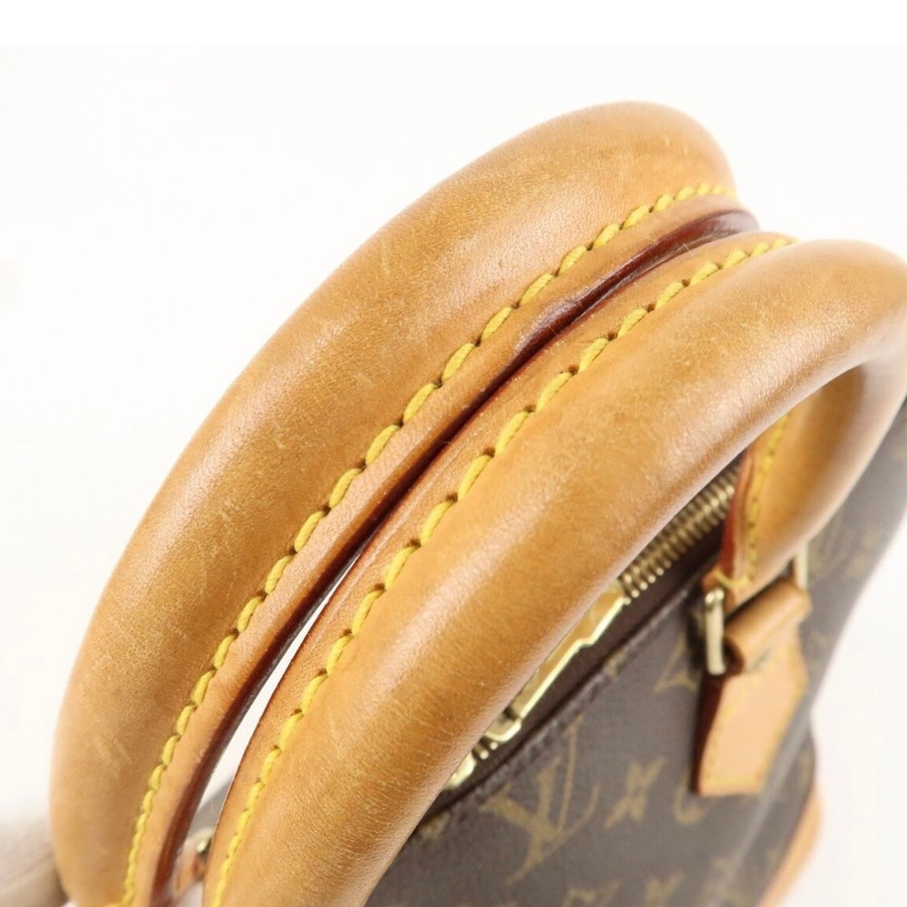 Authentic Louis Vuitton Alma Monogram - Picture 3 of 8